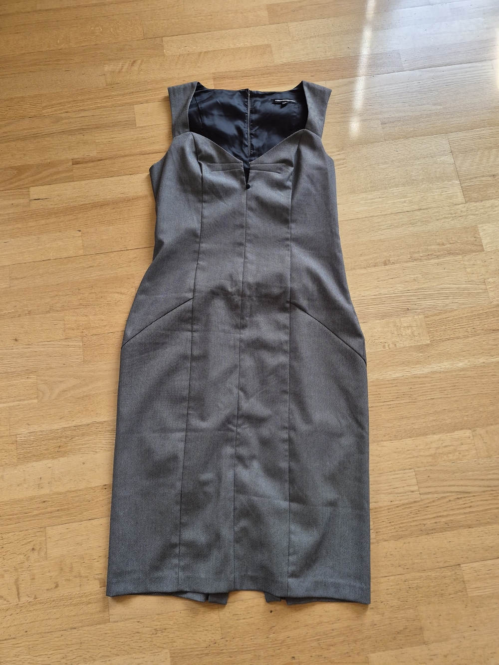 Express Sleek Gray Sheath Sweetheart Neck Dress